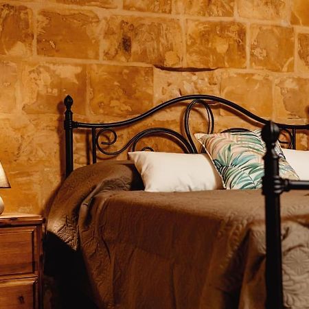 Enchanting 2Bdr Townhouse In Valletta Centre! ภายนอก รูปภาพ