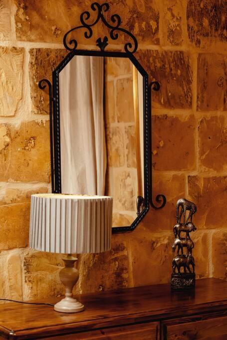 Enchanting 2Bdr Townhouse In Valletta Centre! ภายนอก รูปภาพ