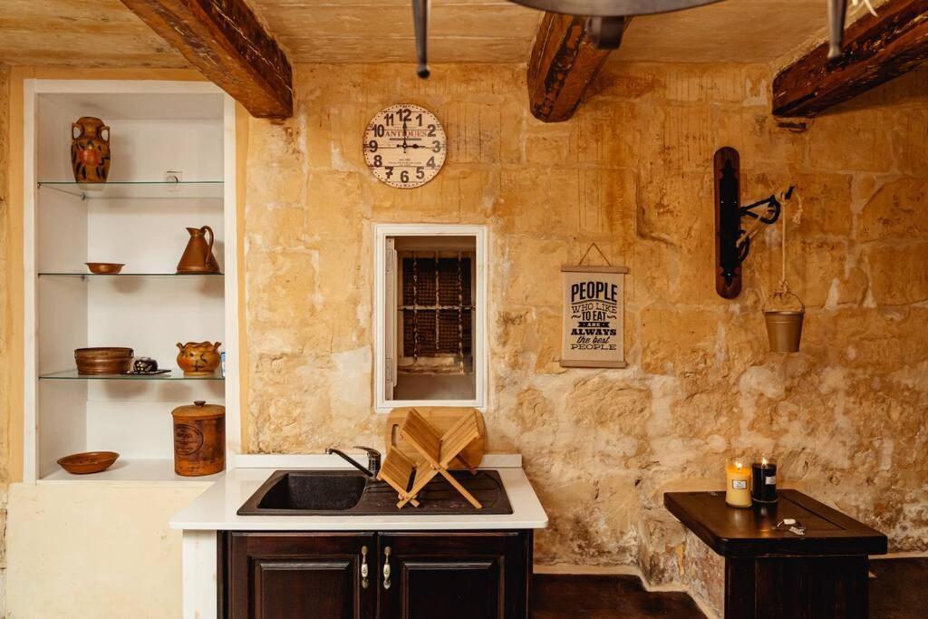 Enchanting 2Bdr Townhouse In Valletta Centre! ภายนอก รูปภาพ