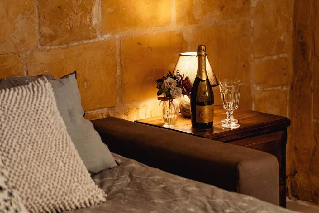 Enchanting 2Bdr Townhouse In Valletta Centre! ภายนอก รูปภาพ